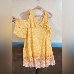 NWT Avenue Cold Shoulder Top Size 30/32 (5X)